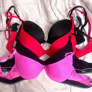 BUNDLE OF 4 Victoria’s Secret PINK Wear Everywhere Push-Up Bras 32C
